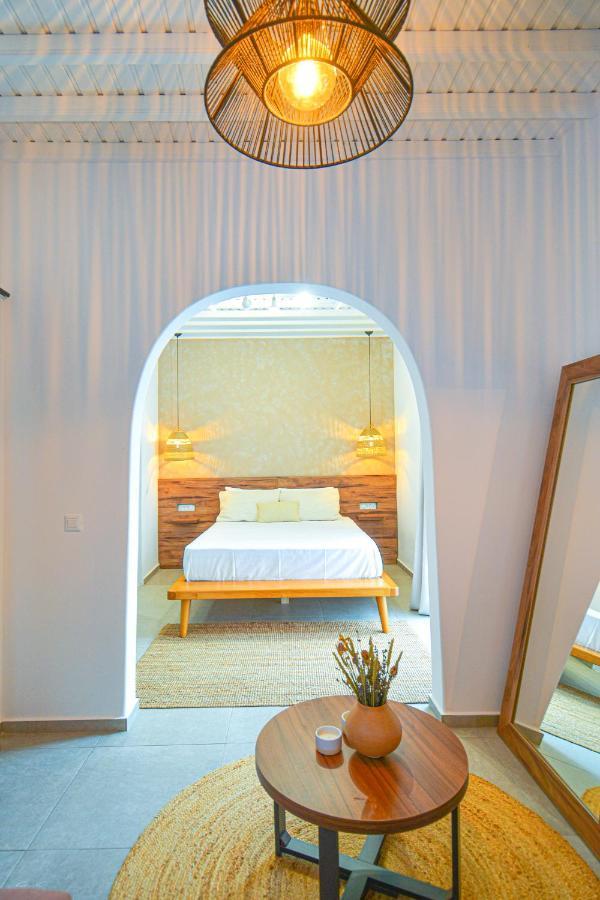 Oikia Suites Mykonos Mykonos Town エクステリア 写真